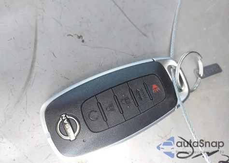 2025 Nissan Versa 1.6 Sr из США, поврежденный, VIN 3N1CN8FV1SL812884